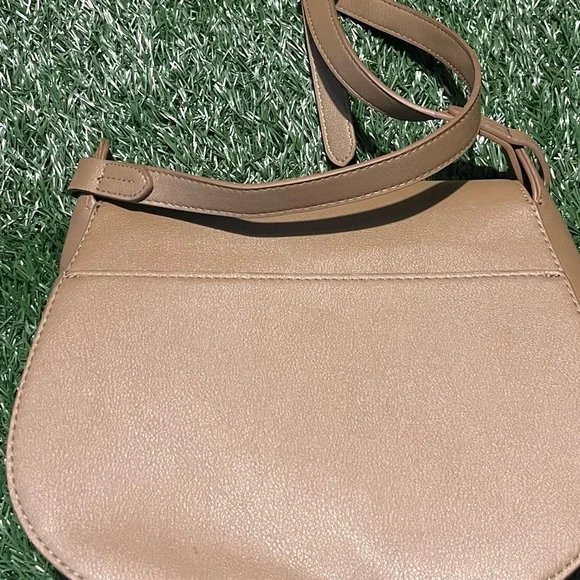 New - Picture 2 of 2